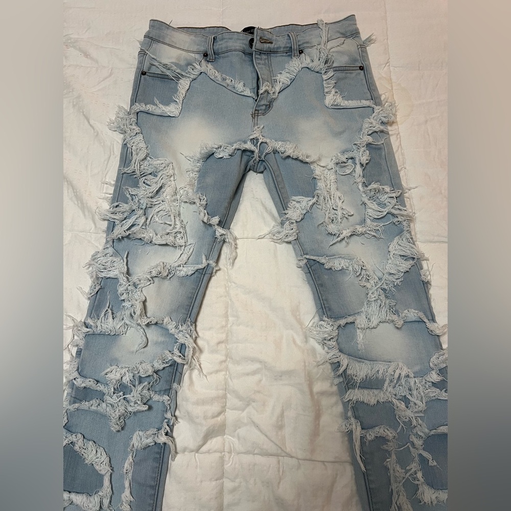 VICIOUS DENIM
Distressed Tassel Trim Light BluE Jeans